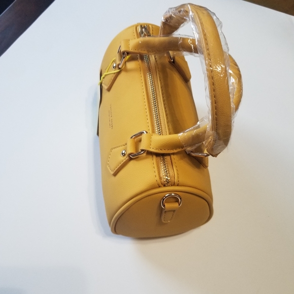 PIERRE LOUES TRENDY PU LEATHER CROSS BODY BAG - Picture 5 of 8